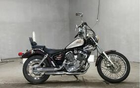 YAMAHA VIRAGO 250 3DM