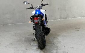 SUZUKI GLADIUS 2013 VK58A