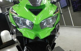 KAWASAKI ZX-25R ZX250E