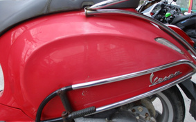 VESPA PRIMAVERA 125