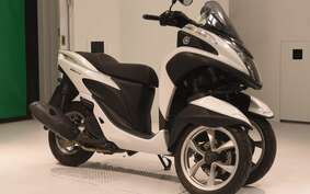 YAMAHA TRICITY 125 SE82J