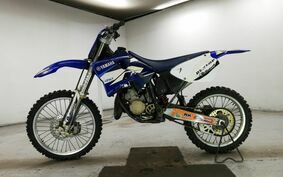 YAMAHA YZ125 4SS