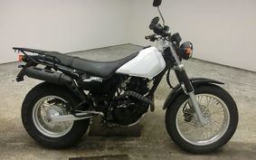 YAMAHA TW225 DG09J