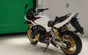 HONDA CB1300SB SUPER BOLDOR SP 2023 SC54