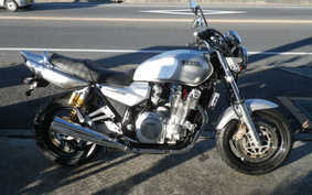 YAMAHA XJR1300 1998 RP01J