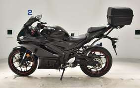 YAMAHA YZF-R3 2021 RH13J