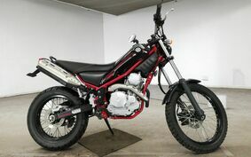 YAMAHA TRICKER DG16J