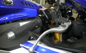 YAMAHA YZF-R1 2015 RN39