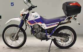 YAMAHA SEROW 225 W 4JG