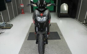 APRILIA SR125 MOTARD