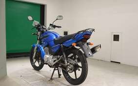 YAMAHA YBR125