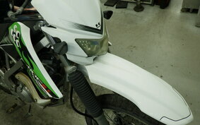 KAWASAKI KLX125 LX125C