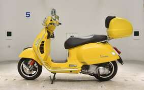 VESPA GTS300 SUPER 2019 M457