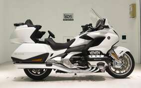 HONDA GL 1800 GOLD WING TOUR DCT 2021 SC79