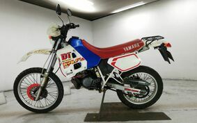 YAMAHA DT200 R 3ET