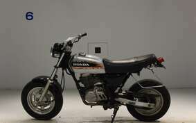 HONDA APE 100 HC07