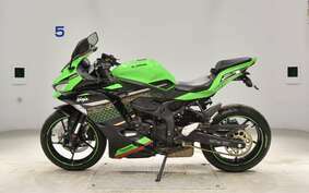 KAWASAKI ZX-25R ZX250E