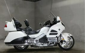 HONDA GL 1800 GOLD WING 2012 SC68