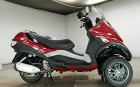 PIAGGIO MP3 250 RL M472