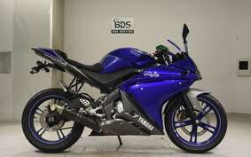 YAMAHA YZF-R125 RE06