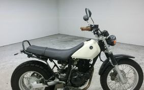 YAMAHA TW225 DG09J