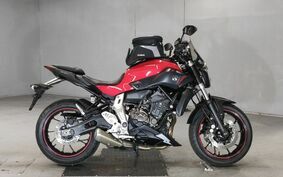 YAMAHA MT-07 2015 RM07J