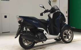 YAMAHA TRICITY 125 SE82J