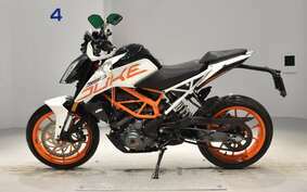 KTM 390 DUKE 2018 JPJ40