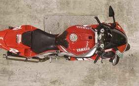 YAMAHA YZF-R1 2001 RN04