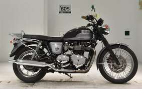 TRIUMPH BONNEVILLE T100 2013