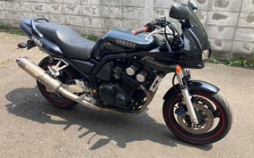 YAMAHA FZS600 FAZER 2000 RJ02