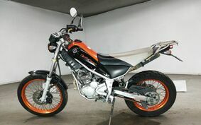 YAMAHA TRICKER DG16J