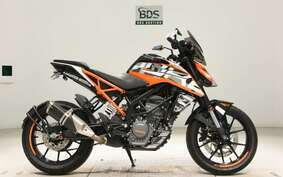 KTM 125 DUKE JPA40