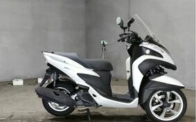 YAMAHA TRICITY 125 SE82J