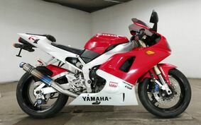 YAMAHA YZF-R1 1999 RN01