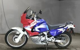 HONDA AFRICA TWIN 750 2002 RD07