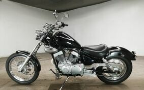 YAMAHA VIRAGO 250 3DM