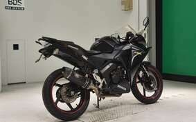 HONDA CBR125R JC50