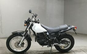 YAMAHA TW225 DG09J