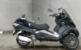 PIAGGIO MP3 250 RL M472