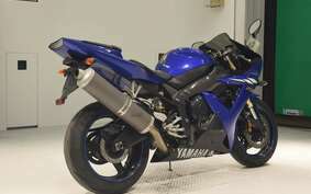 YAMAHA YZF-R1 2004 RN09