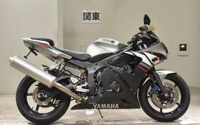 YAMAHA YZF-R6 2003 RJ05