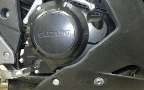 SUZUKI GSX250R