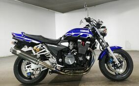 YAMAHA XJR1300 2000 RP03J