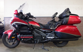 HONDA GL 1800 GOLD WING SE 40TH 2015 SC68