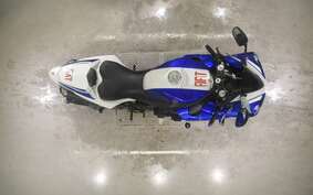 YAMAHA YZF-R1 2013