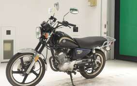 YAMAHA YB125SP