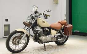 YAMAHA VIRAGO 250 3DM