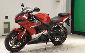 YAMAHA YZF-R6 2005 RJ09