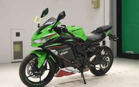 KAWASAKI ZX-25R ZX250E